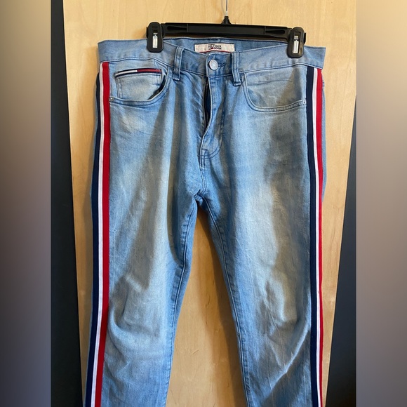 Tommy Hilfiger jeans worn 3 time - Picture 1 of 4